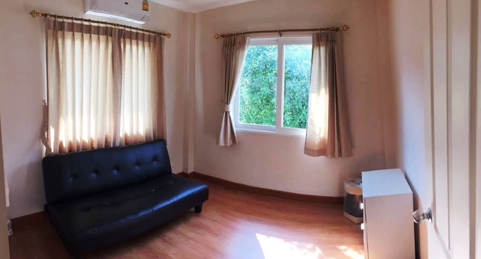 For rent 3 bedrooms house in Pak Kret, Nonthaburi