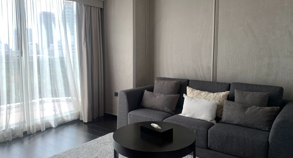Condo en alquiler de 3 habitaciones en Khlong Toei, Bangkok