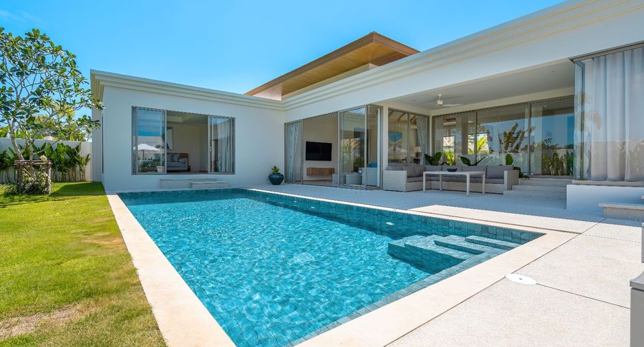 For sale 4 bedrooms villa in Thalang, Phuket