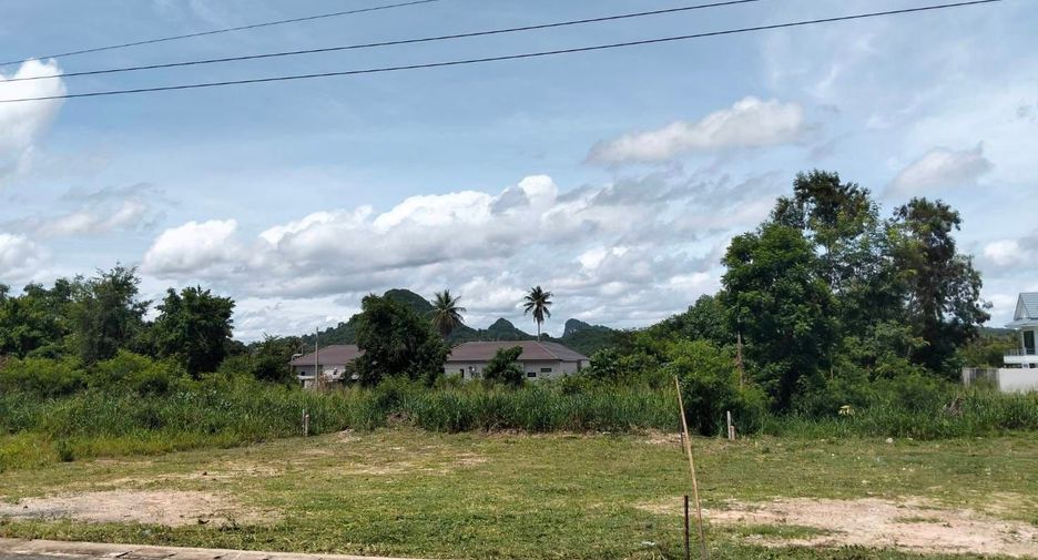 Grundstück zum Kauf in Sattahip, Chonburi