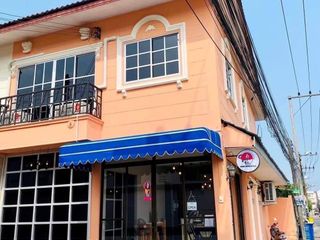 For rent and for sale 3 bed retail Space in Bang Lamung, Chonburi