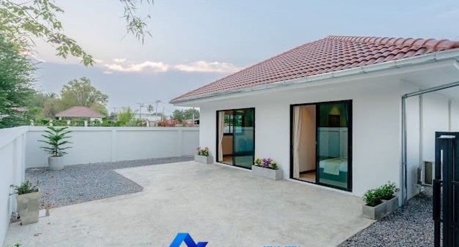 For sale 2 bedrooms villa in Cha Am, Phetchaburi