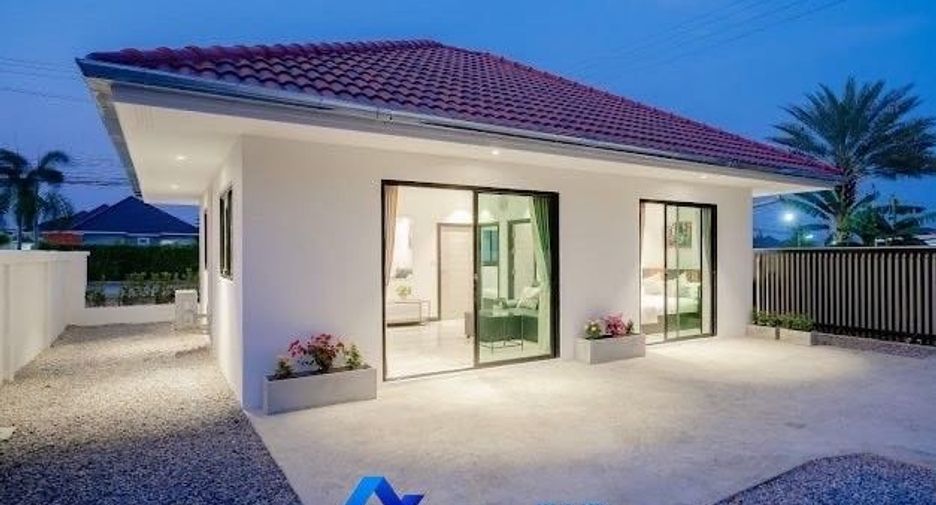 For sale 2 bedrooms villa in Cha Am, Phetchaburi