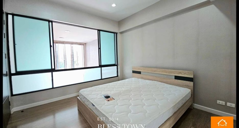 Reihenhaus zum Kauf mit 3 Zimmer in Khlong Toei, Bangkok