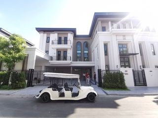 For sale 6 bedrooms house in Saphan Sung, Bangkok