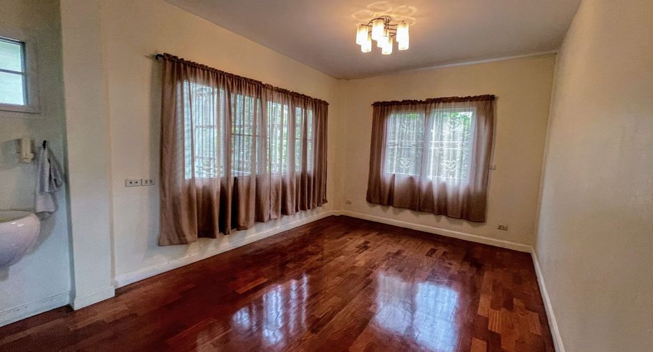 Аренда и продажа 7 спальни дом в Bang Phli, Самутпракан