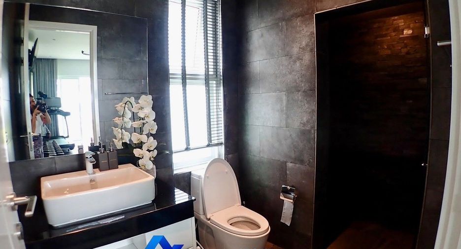 For sale 4 bedrooms villa in Cha Am, Phetchaburi