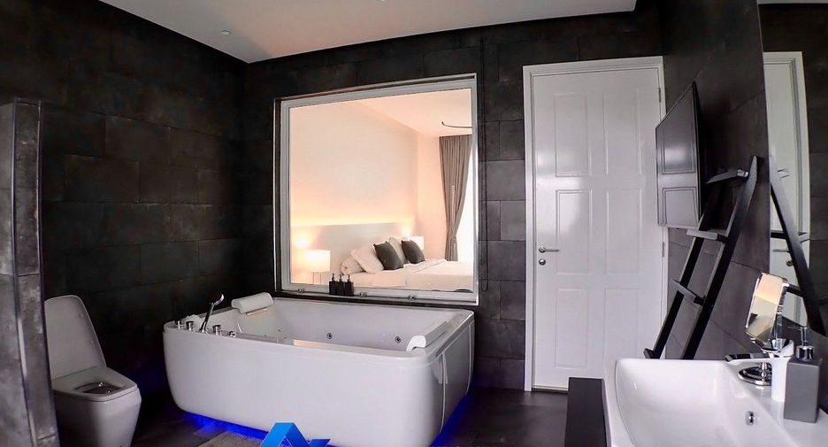 For sale 4 bedrooms villa in Cha Am, Phetchaburi
