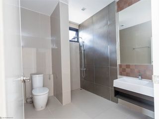 For sale 3 bed house in Mueang Ubon Ratchathani, Ubon Ratchathani