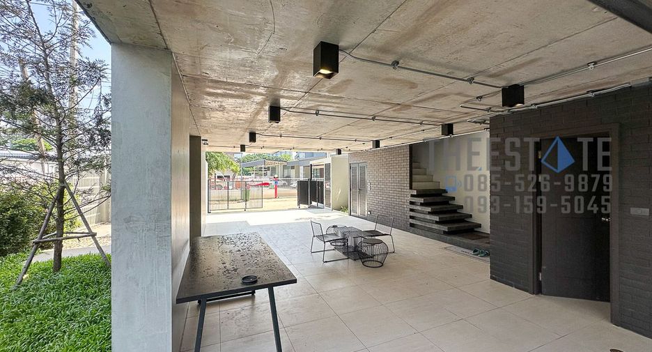 For sale 1 bed townhouse in Mueang Chiang Mai, Chiang Mai