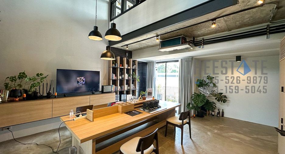 For sale 1 bed townhouse in Mueang Chiang Mai, Chiang Mai
