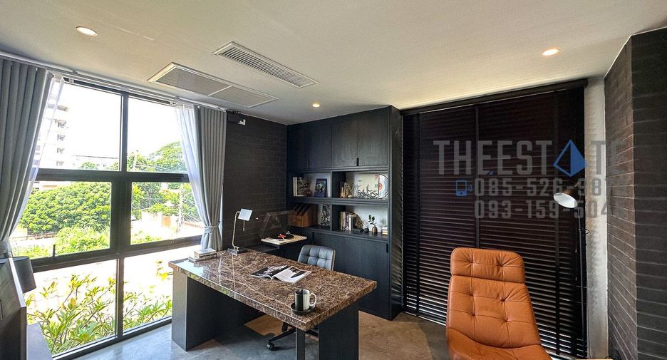 For sale 1 bed townhouse in Mueang Chiang Mai, Chiang Mai