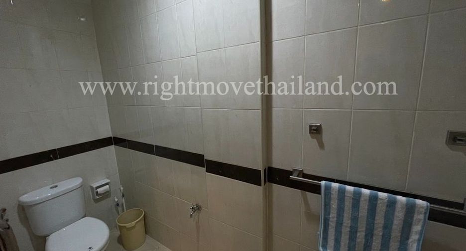 For sale 3 bedrooms townhouse in Prawet, Bangkok