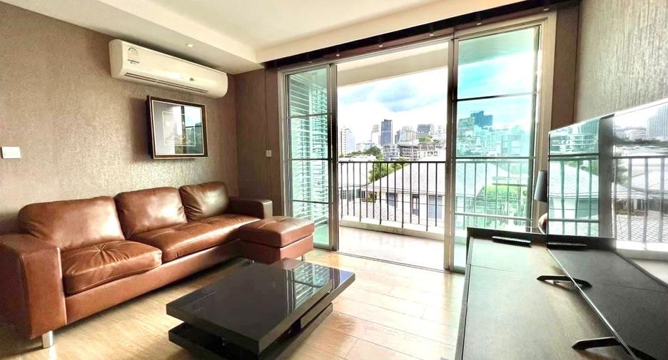 For rent 2 bedrooms condo in Watthana, Bangkok