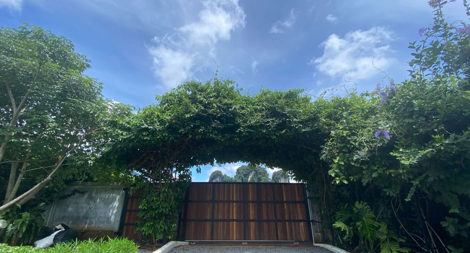 For sale 2 bed villa in Mueang Krabi, Krabi