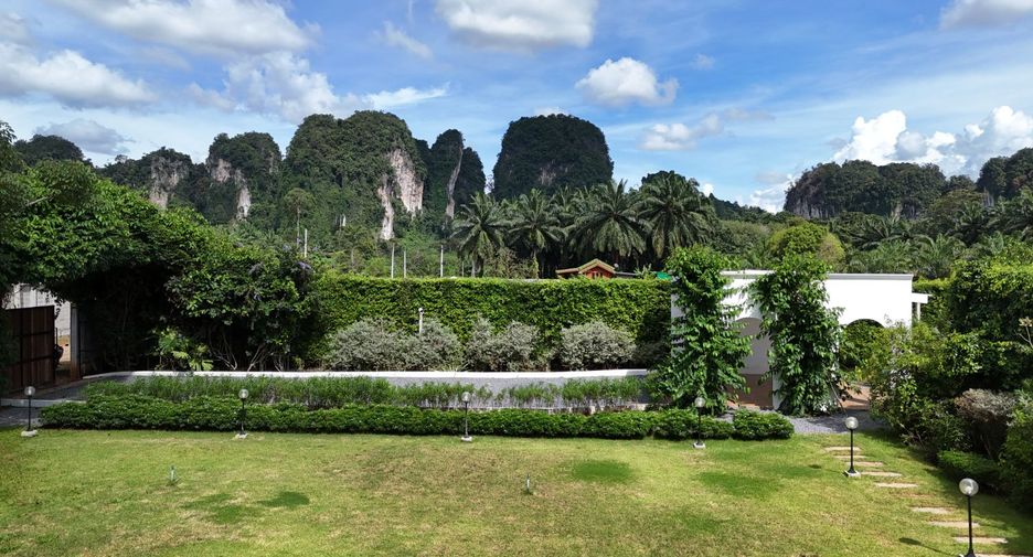 For sale 2 bed villa in Mueang Krabi, Krabi
