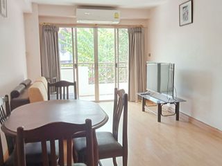 For rent 2 bed condo in Saphan Sung, Bangkok