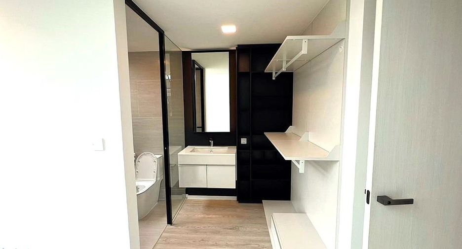 Haus zur Miete mit 4 Zimmer in Saphan Sung, Bangkok