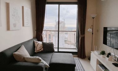 À louer et à vendre 1 chambre condo à Khlong Toei, Bangkok