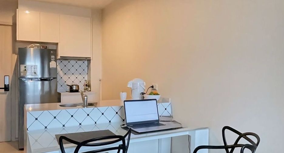 For rent and for sale 1 bed condo in Khlong Toei, Bangkok