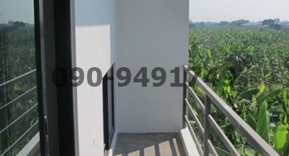 For rent 3 bedrooms retail Space in Lat Krabang, Bangkok