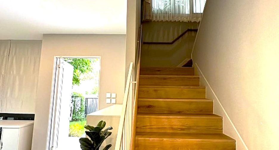 For rent 4 bedrooms house in Bang Phli, Samut Prakan
