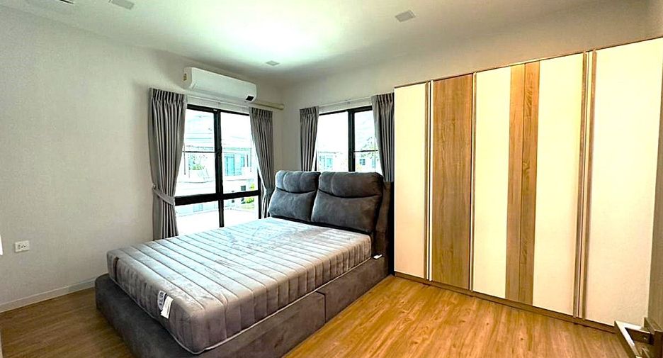 For rent 4 bedrooms house in Bang Phli, Samut Prakan
