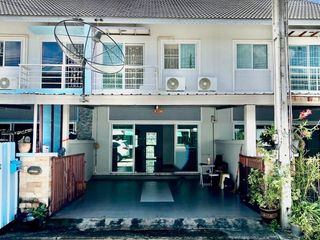 For sale 3 bed townhouse in Phan Thong, Chonburi