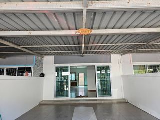 For sale 3 bed townhouse in Phan Thong, Chonburi