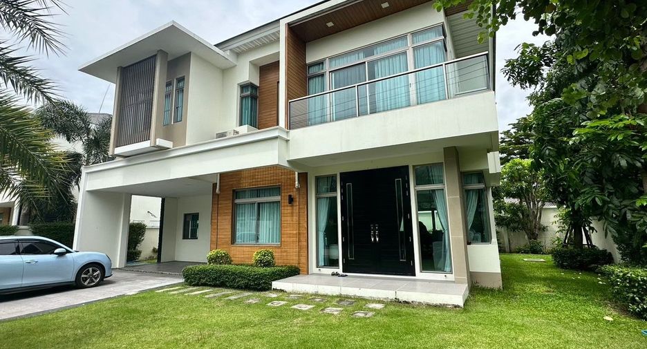 For rent 4 bedrooms house in Lat Krabang, Bangkok