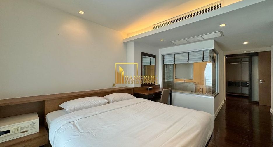 Apartamento en alquiler de 3 habitaciones en Watthana, Bangkok