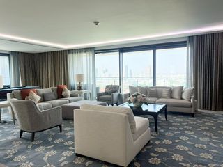 For rent 4 bedrooms condo in Pathum Wan, Bangkok