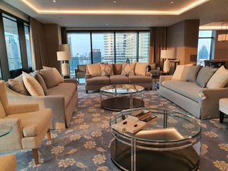 Wohnung zur Miete mit 4 Zimmer in Pathum Wan, Bangkok