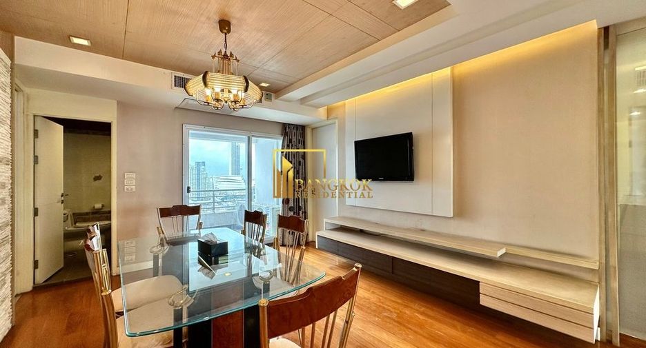 For rent 3 bedrooms condo in Sathon, Bangkok