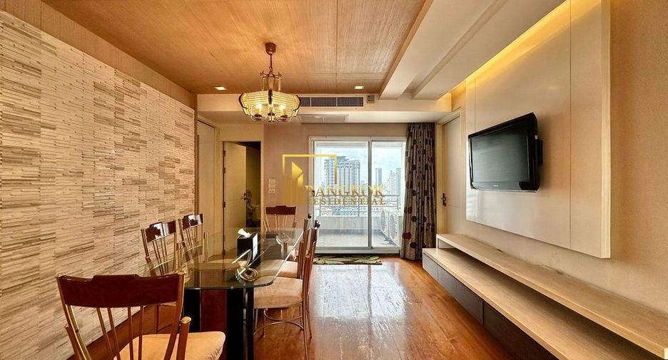 For rent 3 bedrooms condo in Sathon, Bangkok