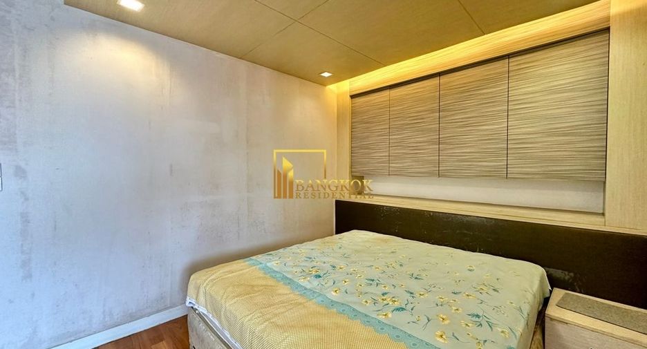 For rent 3 bedrooms condo in Sathon, Bangkok