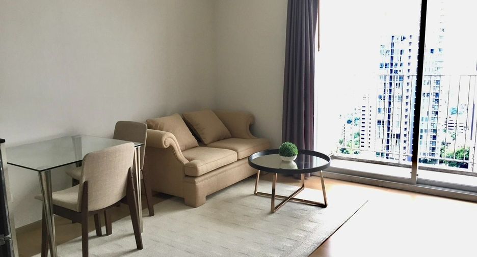 À louer 1 chambre condo à Watthana, Bangkok