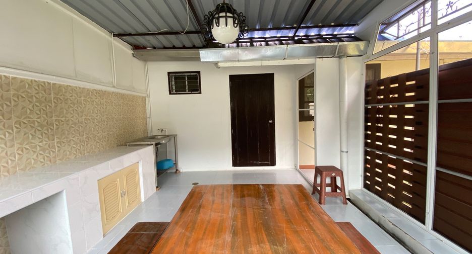 For rent 2 bedrooms house in San Sai, Chiang Mai