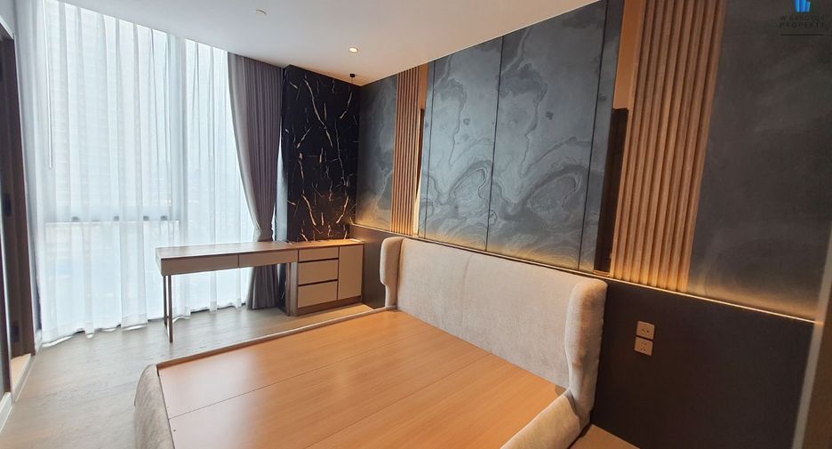 For sale 3 bedrooms condo in Sathon, Bangkok