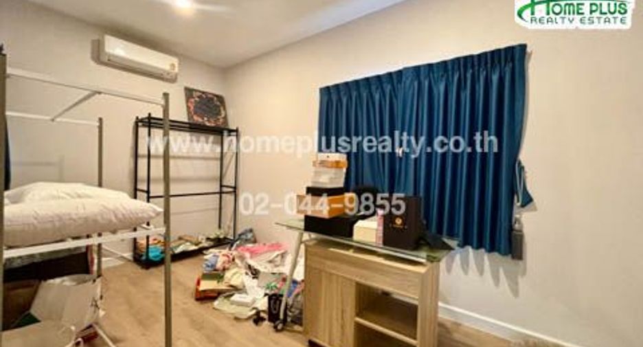 For sale 3 bed house in Pak Kret, Nonthaburi