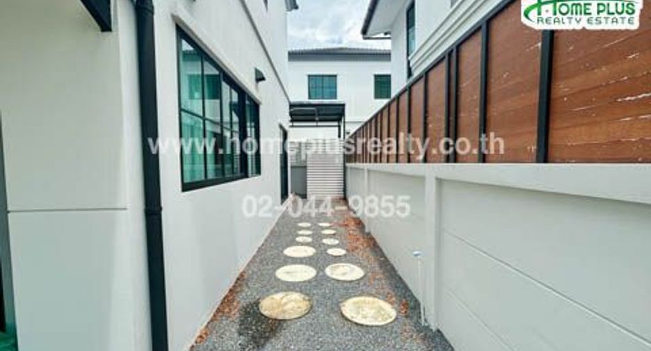 For sale 3 bed house in Pak Kret, Nonthaburi