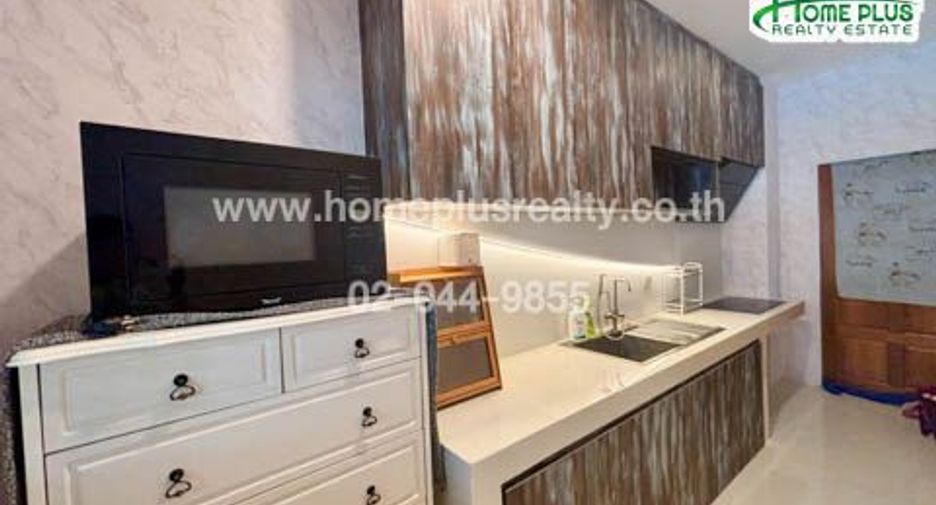 For sale 3 bed house in Pak Kret, Nonthaburi