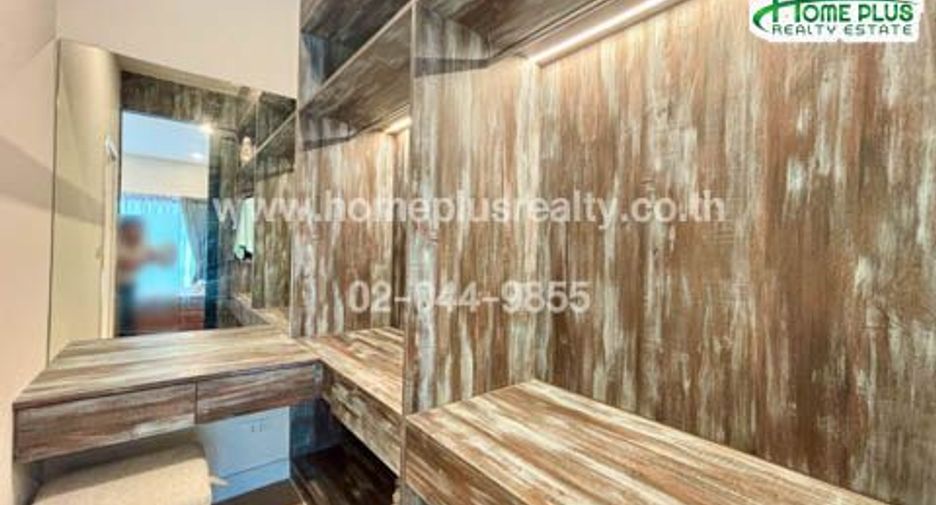 For sale 3 bed house in Pak Kret, Nonthaburi