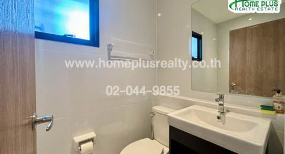 For sale 3 bed house in Pak Kret, Nonthaburi