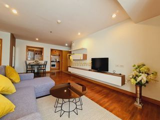 For rent 2 bedrooms apartment in Khlong Toei, Bangkok