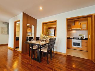 For rent 2 bedrooms apartment in Khlong Toei, Bangkok
