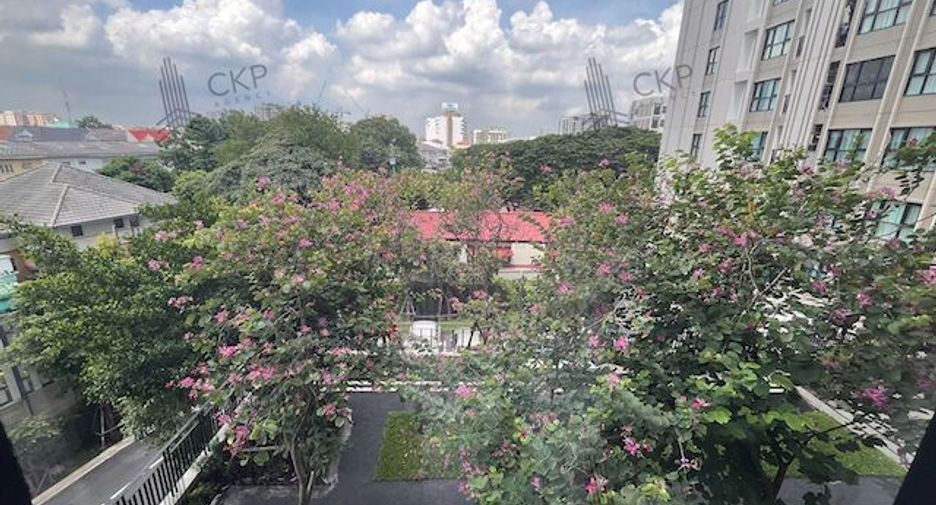 For sale 1 bed condo in Bang Khen, Bangkok