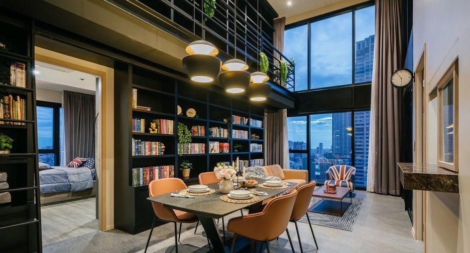 For rent 3 bedrooms condo in Sathon, Bangkok