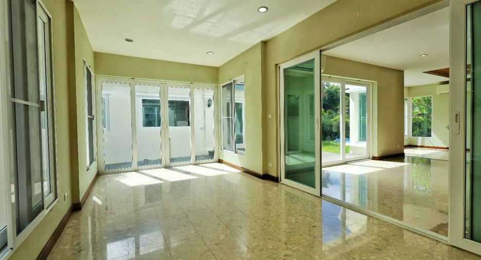 For sale 4 bedrooms house in Bang Kruai, Nonthaburi
