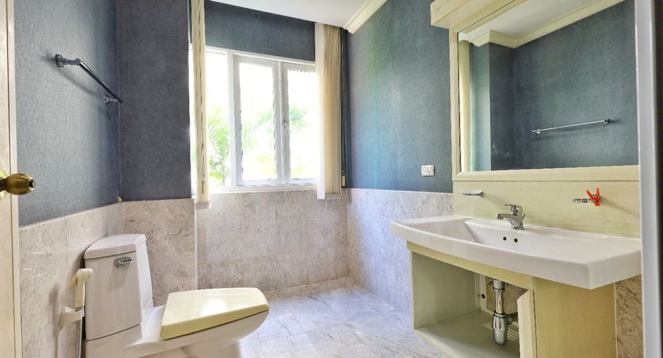 For sale 4 bedrooms house in Bang Kruai, Nonthaburi